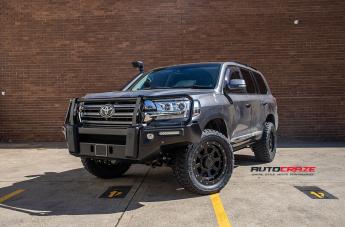 TOYOTA LANDCRUSIER FMJ XD SATIN BLACK